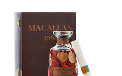 Macallan-1963-18 year old Decanter