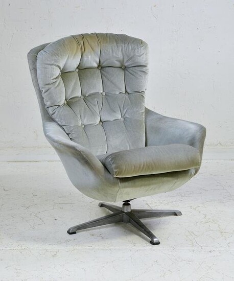 Mid Century Modern Button Tufted Lounge Chair