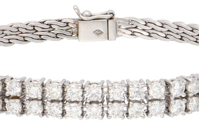 No Reserve - 18K White gold two-row bracelet set with approx. 1.80 ct. diamond.