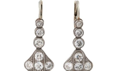 Ohrringe mit 16 Altschliffdiamanten, zus. ca. 1,4-1,5 ct