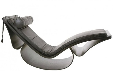 Oscar Niemeyer Chaise Lounge Model Rio Prod. Fasem