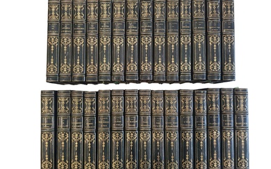 P. LOTI - Ensemble de 29 volumes brochés et reliés en demi-cuir, garde de papier...