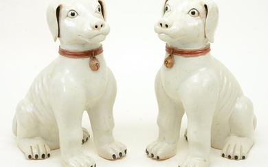 Pair of Porcelain Dogs. Japan. Early 18th century.