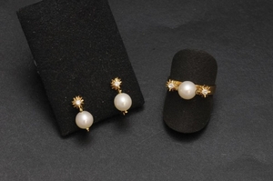 Pearl and diamond ring and earrings