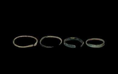 Roman Bracelet Group