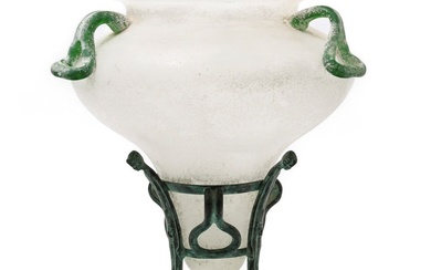 SEGUSO, Vetri d'Arte MURANO Grand vase de style étrusque, vers 1980 en verre "Scavo bianco...