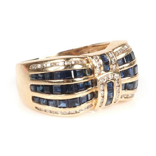 Sapphire and diamond Retro 14K yellow gold ring. Ring