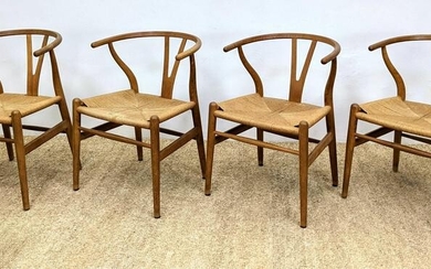 Set 4 HANS WEGNER Wishbone Dining Chairs. Stylish Iconi