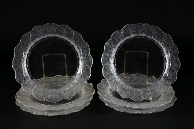 Set of six Lalique Crystal 'Honfleur' Dishes (Dia:21cm)