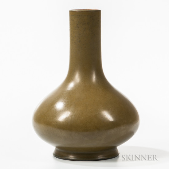 Teadust-glazed Vase