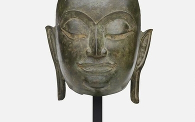 Thai, Buddha head