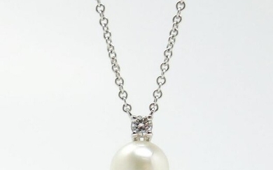 Tiffany Signature Akoya Pearl 18k Diamond Necklace 16"