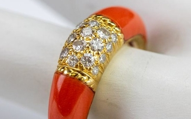 VCA Van Cleef & Arpels 18k Gold Diamond Coral Ring