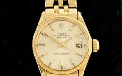 Vintage 18K Gold Rolex Ladies DateJust Watch