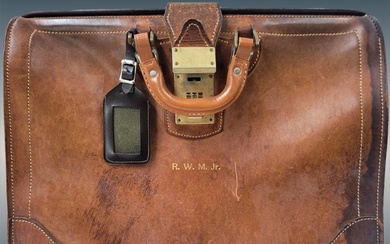 Vintage Leather Locking Leather Bag Briefcase
