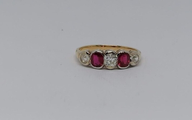 White and Yellow Diamond, Ruby ring Riviere