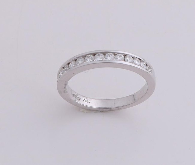White gold diamond row ring, 750/000, with diamond.