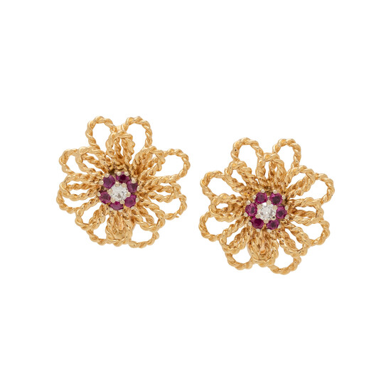 YELLOW GOLD, RUBY AND DIAMOND FLOWER MOTIF EARCLIPS