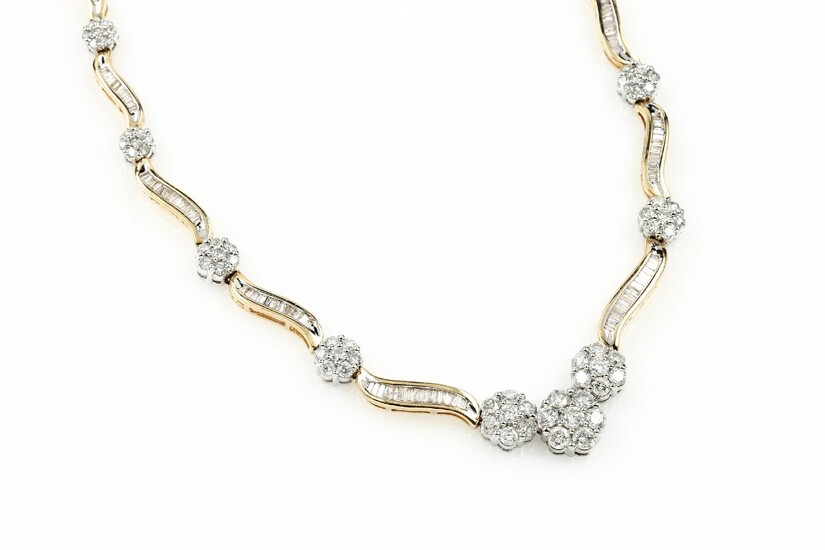 14 kt gold necklace with diamonds ,...