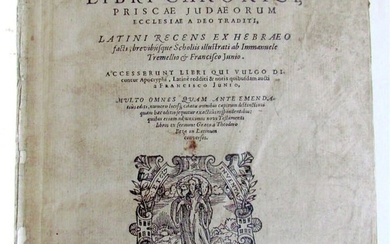 1581 BIBLE in LATIN PRINTED in ENGLAND antique 16th century BIBLIA LATINA RARE
