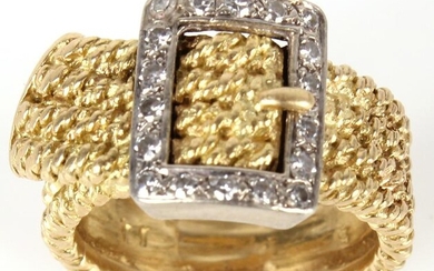 18K YELLOW GOLD RING WITH 19 ACCENT DIAMONDS