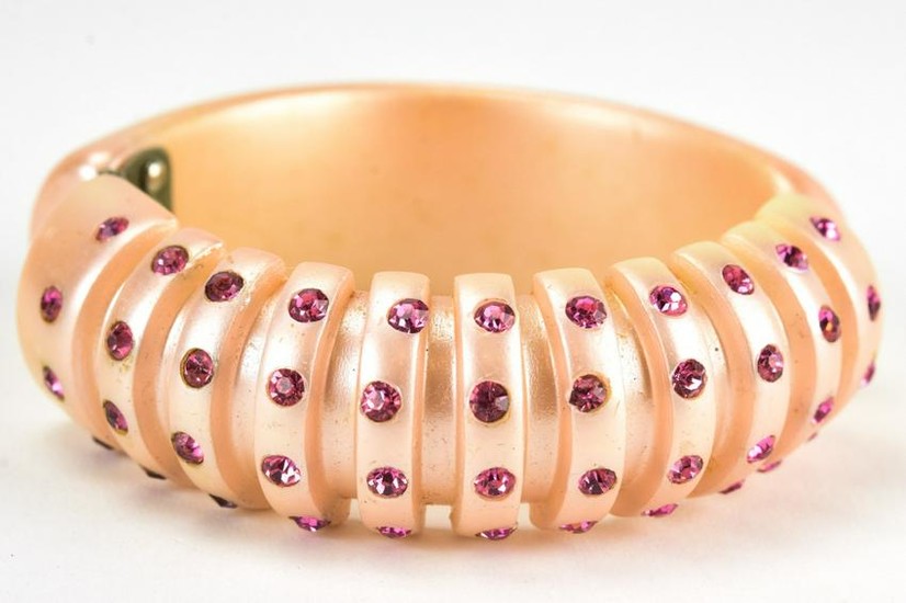 1960s Pink Pearlescent Acrylic Clamper Bracelet