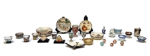 (31) Small Japanese & Chinese Porcelains