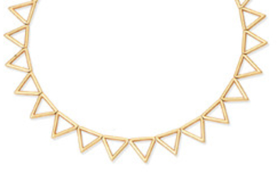 A fancy-link fringe necklace