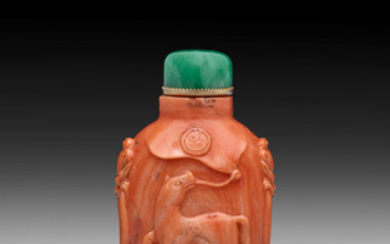 A CORAL SNUFF BOTTLE