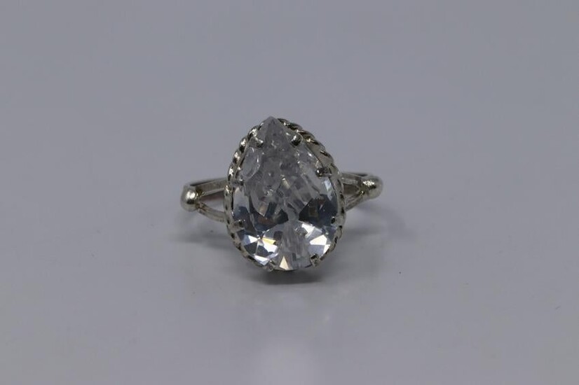 925 Silver Pear Shaped Ring.