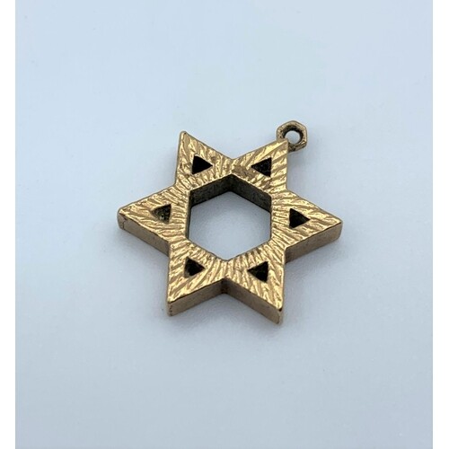 9ct Gold Star of David Charm/Pendant, weight 3.4g and 15mm l...