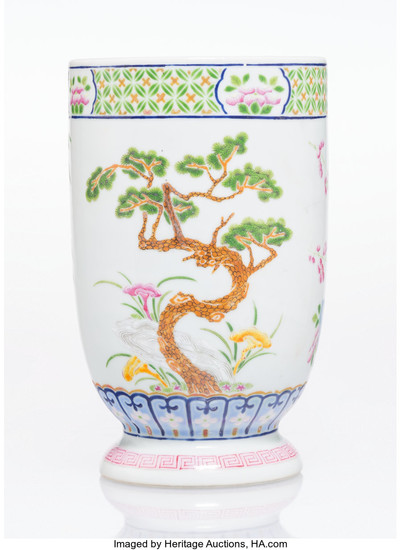 A Chinese Enameled Porcelain Vase (early 20th century)
