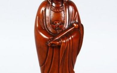 A GOOD 19TH / 20TH CENTURY CHINESE CARVED BOXWOOD