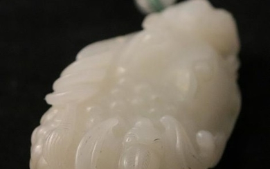 A HETIAN JADE PENDANT SHAPED WITH TOAD