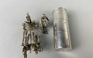 A LOT OF THREE ITEMS OF CONTINENTAL SILVER