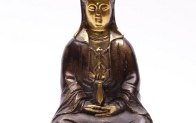 A gilt metral figure of Guanyin H: 22cm