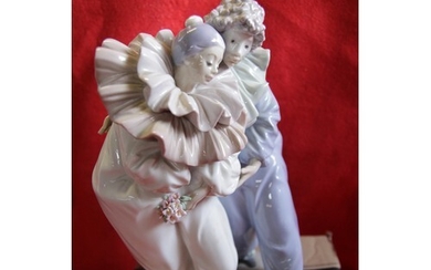 A large and impressive Lladro 5658 'Venetian Carnival' figur...