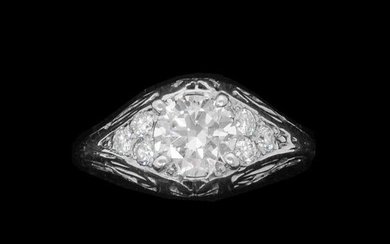 Art Deco 18K White Gold Filigree Diamond Ring