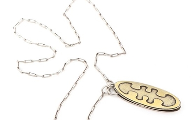 Bent Exner: A partly fire-gilt sterling silver necklace. Pendant L. 7.2. Necklace L. 72 cm. 1981.