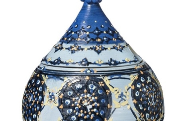 Bjørn Wiinblad: A large round earthenware lid jar/bowl decorated with light and dark blue glazes and horn decorated motifs. H. 62 cm.