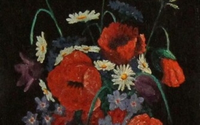 *Camille BOMBOIS (1883-1970) Bouquet de fleurs Huile sur panneau signée en bas à gauche 14 x 8,5 cm. 2 légers manques en bordures (en haut à gauche et en bas à droite) visibles sur la photo
