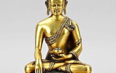 Chinese bronze Buddha, H 23 cm.
