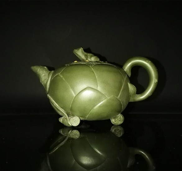Chinese zisha teapot and cover.(Mark of Jiang Rong)