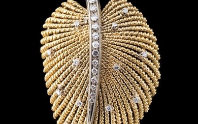 DIAMOND, 18K YELLOW AND WHITE GOLD BROOCH