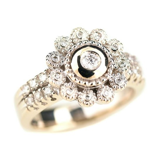 Diamond, 18k White Gold Flower Ring.