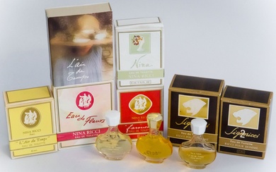 Divers Parfumeurs - (années 1990-2000) Assortiment d'environ 300 diminutifs parfums la plupart présentés dans leur...