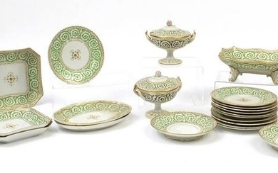 Early 19th century English dinnerware including
