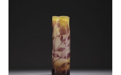 Etablissements Emile GALLE (1846-1904) Multi-layered glass scroll vase with three-lobed neck decorat