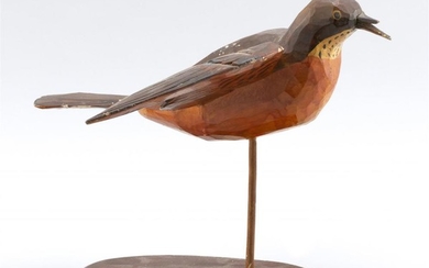 FOLK ART LIFE-SIZE CARVING OF A ROBIN Painted eyes. Carved outstretched wings. Length 13". Wingspan 14".