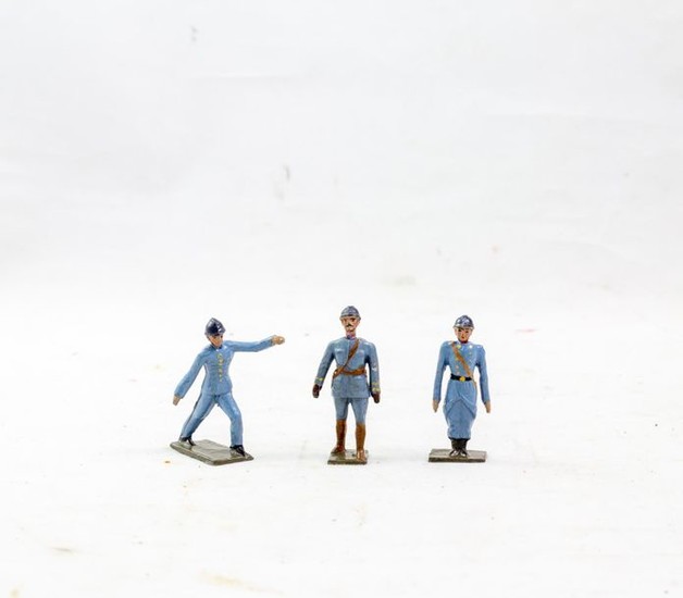 French factory CBG Paris, polychrome toy soldiers. Serving...